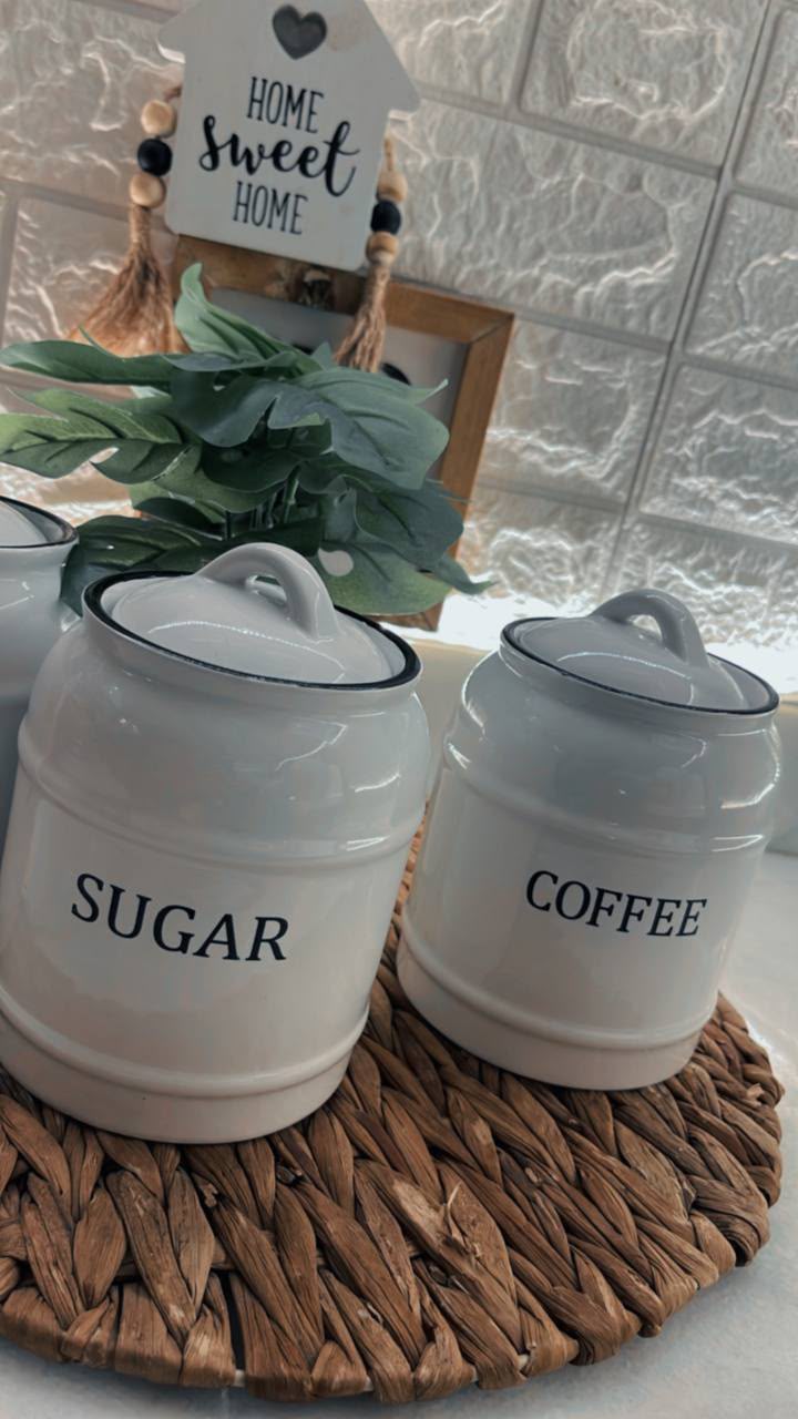 Porcelain Jar Set