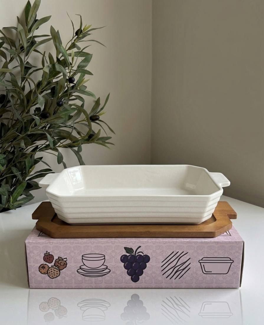 Porcelain Casserole Dish