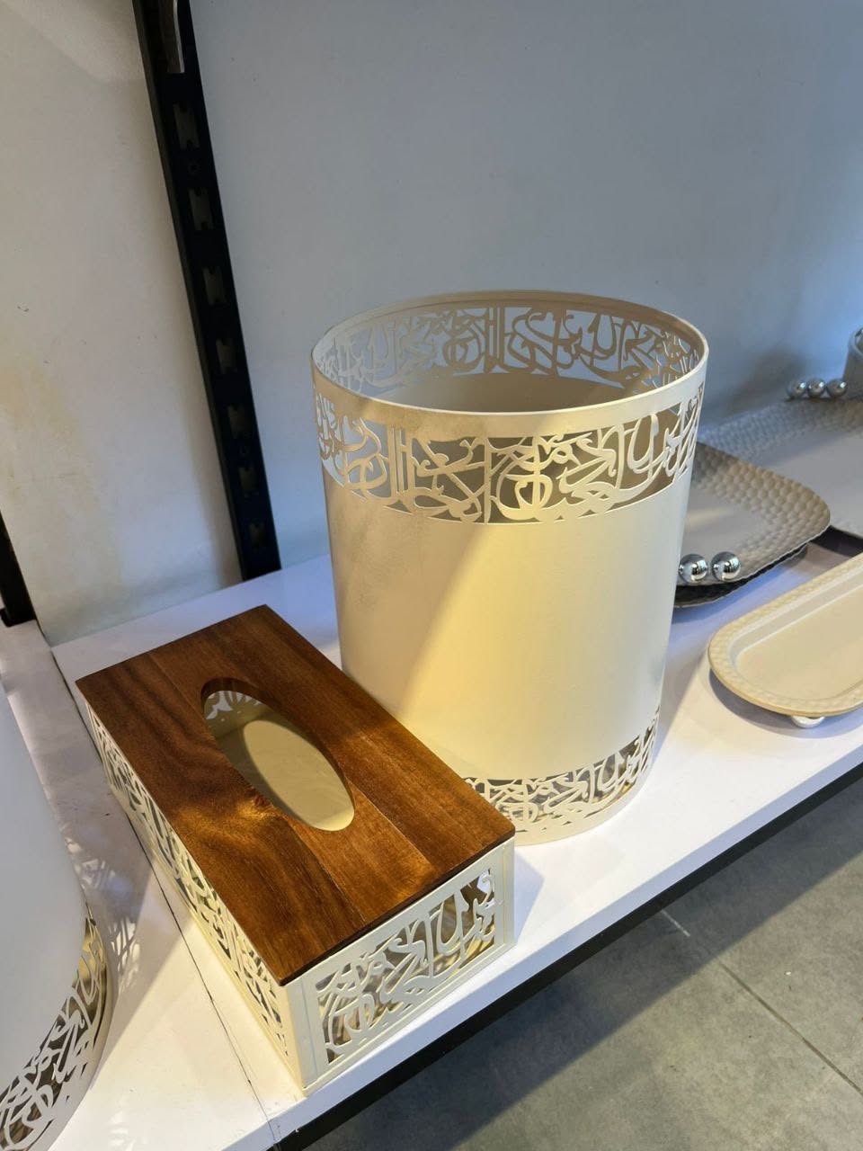 Metal Basket & Tissue Box Set