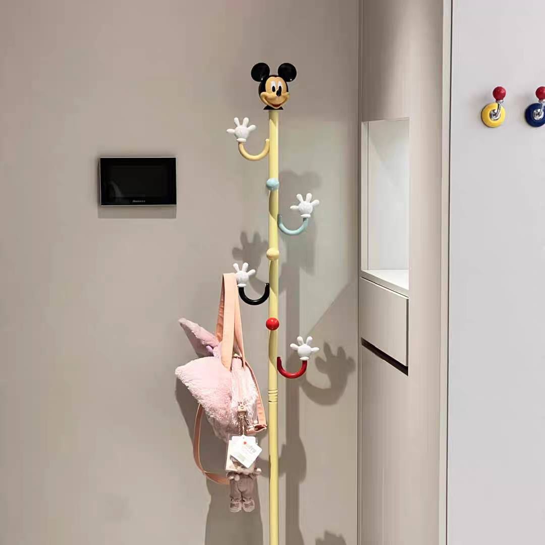 Kids Clothes Hanging Rack