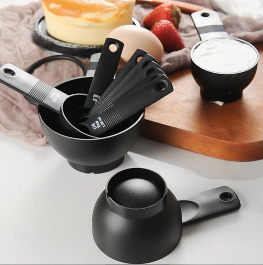 10-Piece Plastic Measuring Set