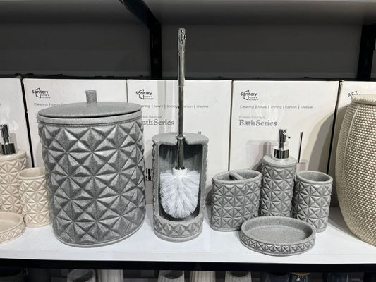 Porcelain Bathroom Set