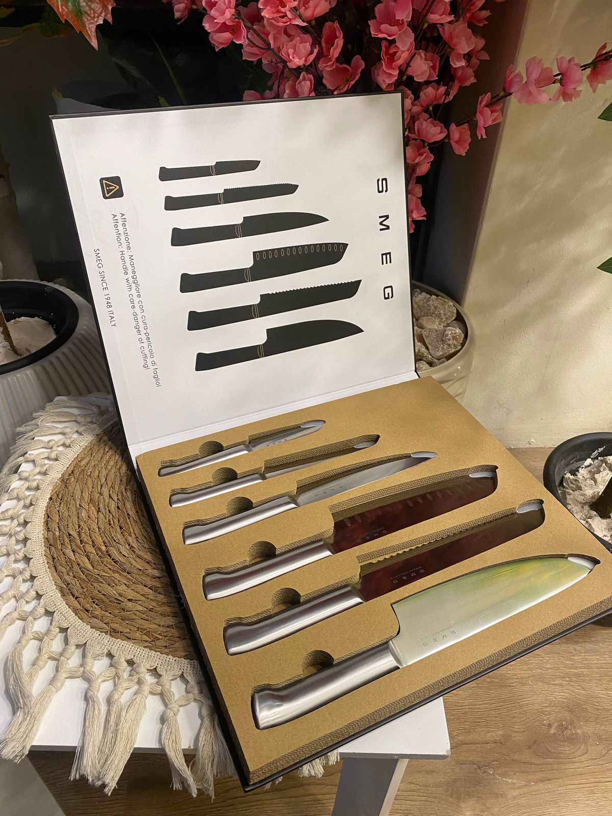 SMEG Knife Set